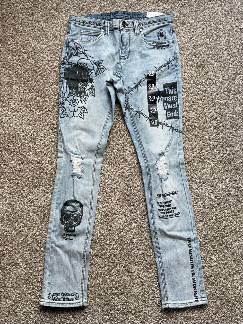 NEW Rogue Skinny Jeans Size 30 – Tattoo Skull Rose Graphic Distressed Denim